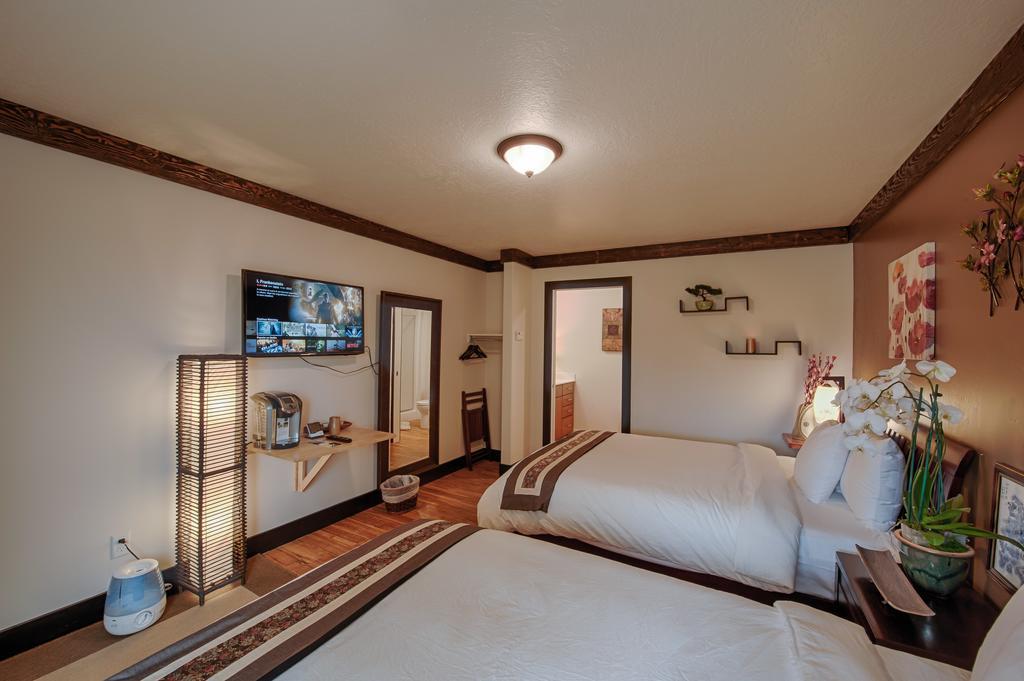 Tao'S Inn West Yellowstone Εξωτερικό φωτογραφία