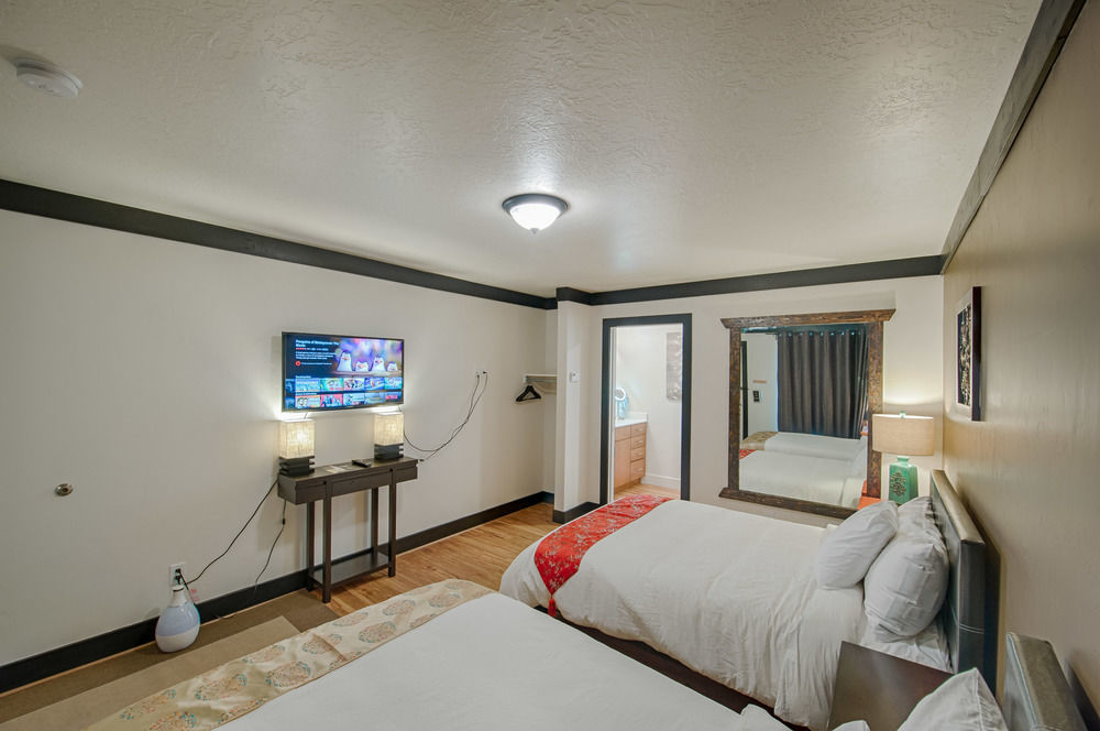 Tao'S Inn West Yellowstone Εξωτερικό φωτογραφία