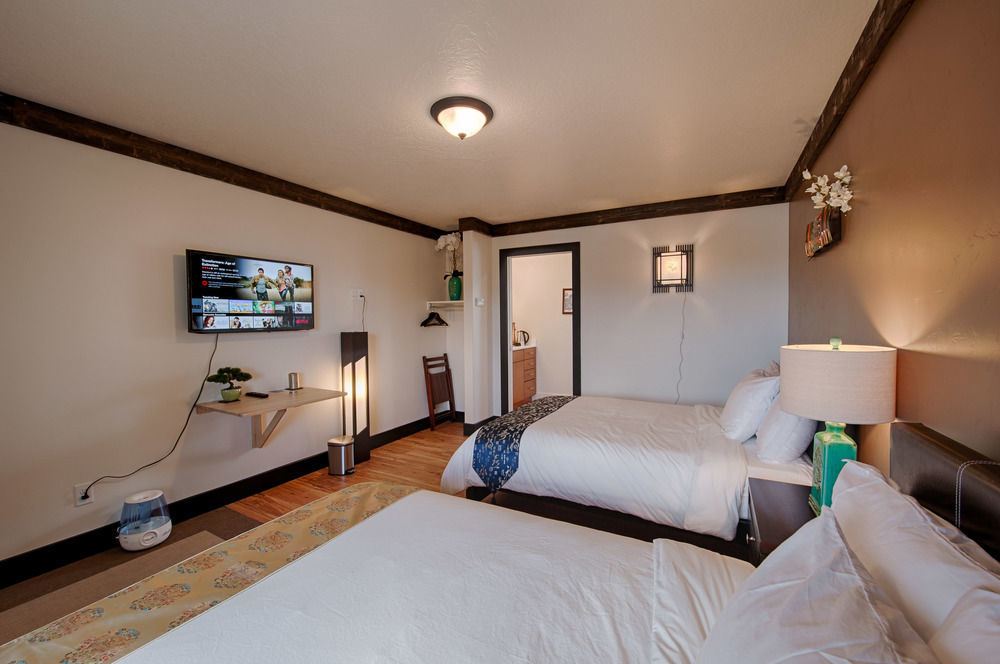 Tao'S Inn West Yellowstone Εξωτερικό φωτογραφία