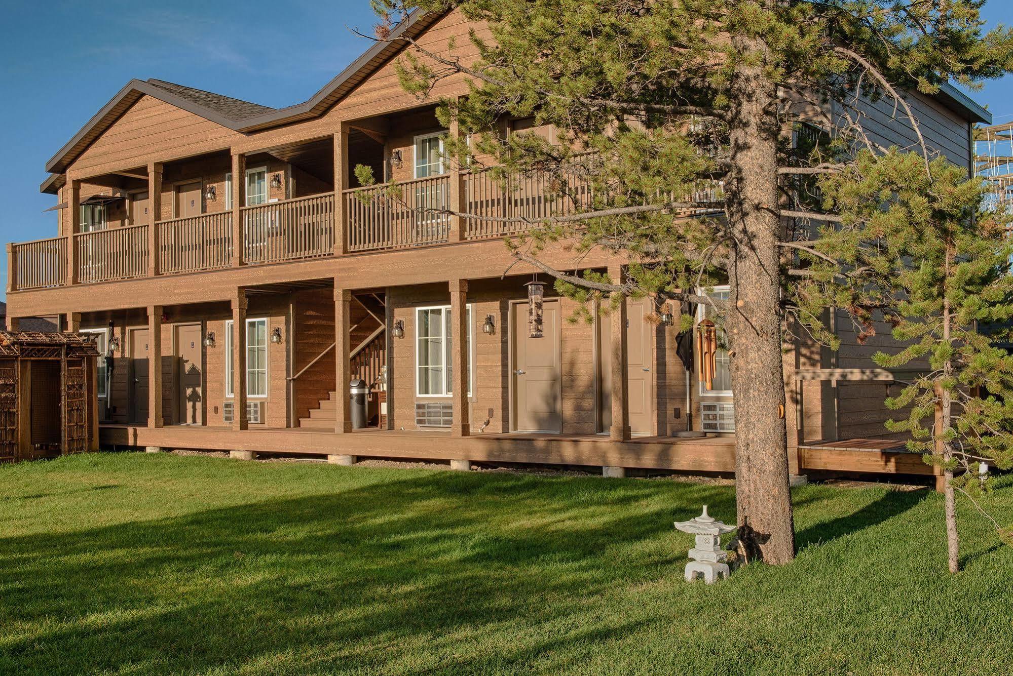Tao'S Inn West Yellowstone Εξωτερικό φωτογραφία
